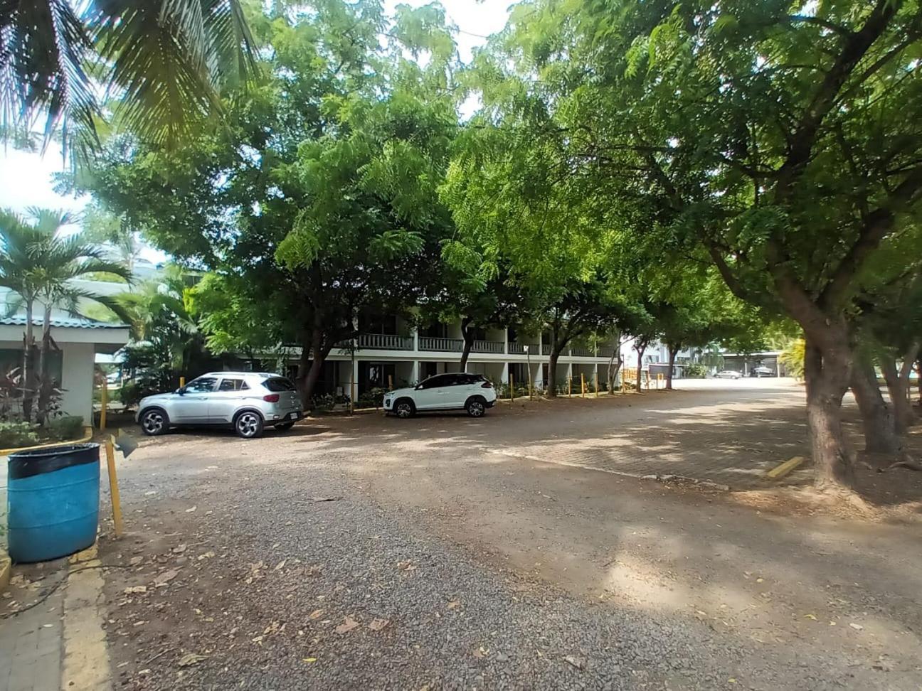 Puerto Azul Hotel Puntarenas Kültér fotó